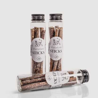 Geschenkset Katzen Wohlfühlkräuter: Katzenminze + Baldrian Spray +  Matatabi Sticks